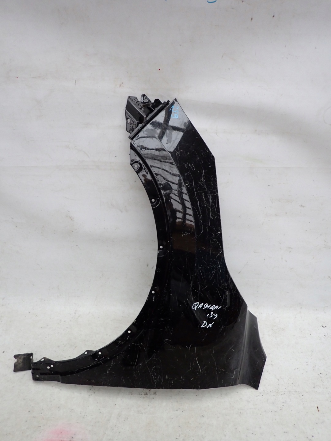 NISSAN QASHQAI II J11 13- fender left front front