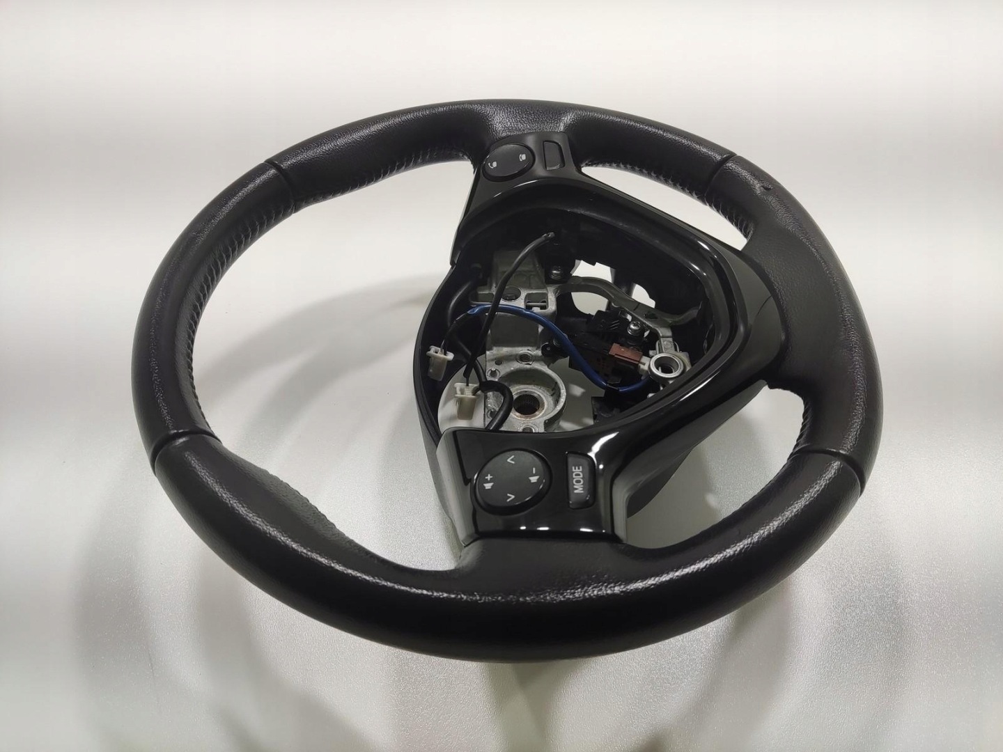 lenkrad MULTIFUNKCJA TEMPOMAT CITROEN C1 II 2014-2021 45100-0H060
