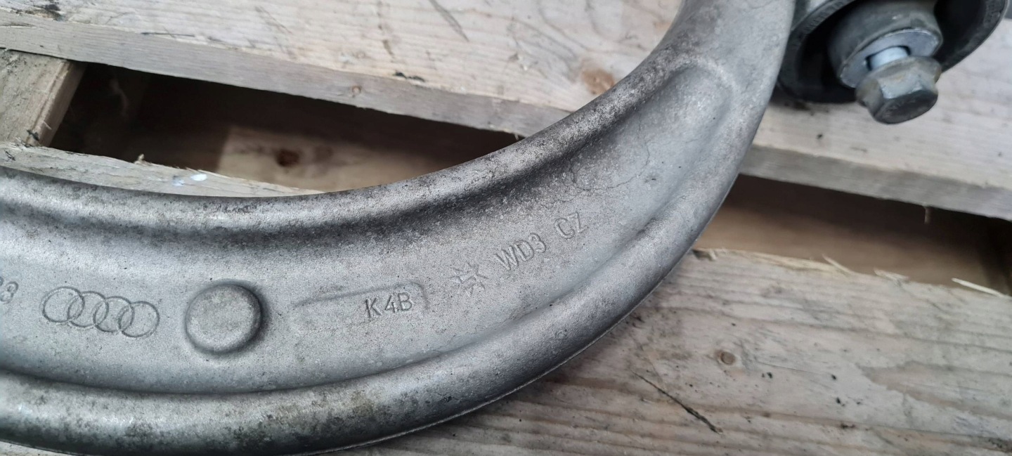 A5 8W LIFT arm lower left front 8W0407695B A4 B9 8W Q5 80A
