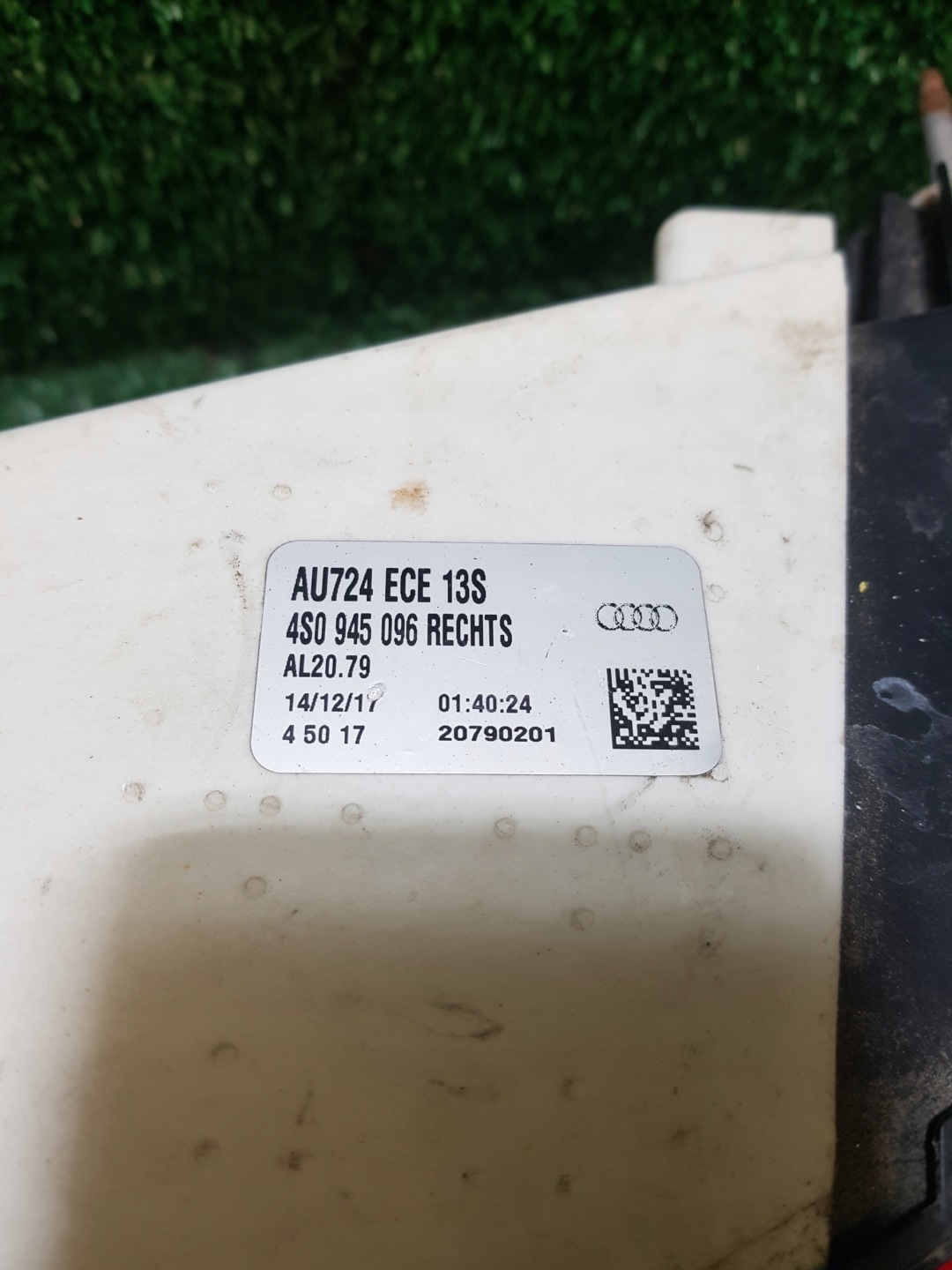 light right rear 3D AUDI R8 II 2017 4S0945096 COUPE