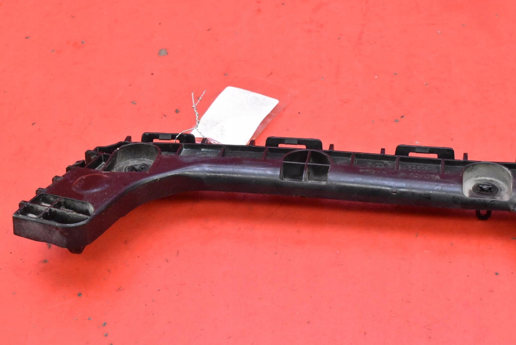 bumper bracket right rear part 52575-02201 TOYOTA COROLLA E21 KOMBI 18-25