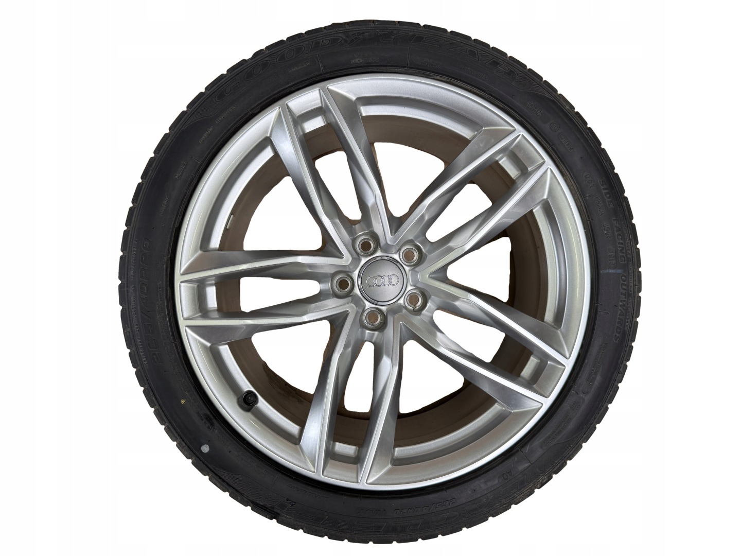 AUDI A8 4H D4 wheels discs 265/40R20