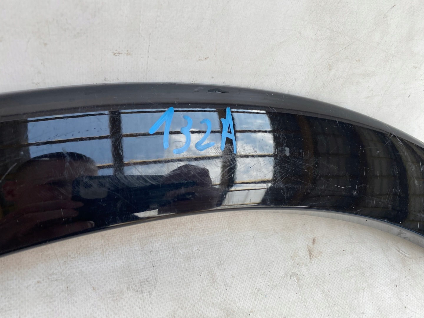 PORSCHE CAYENNE 9Y cap moulding of a bumper left front 9Y0853717D