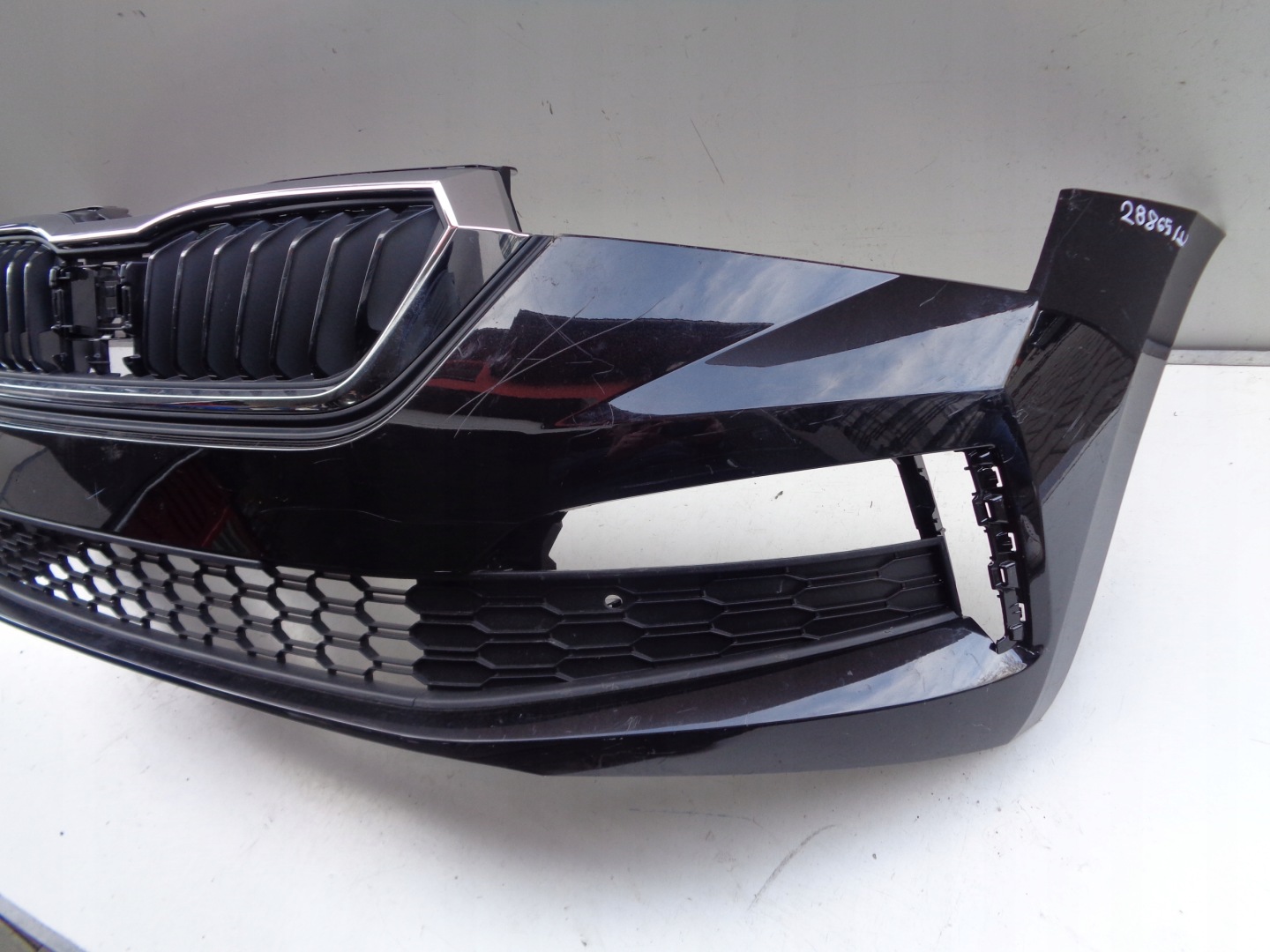 frontstoßstange SKODA SCALA 657 18- NR 28865