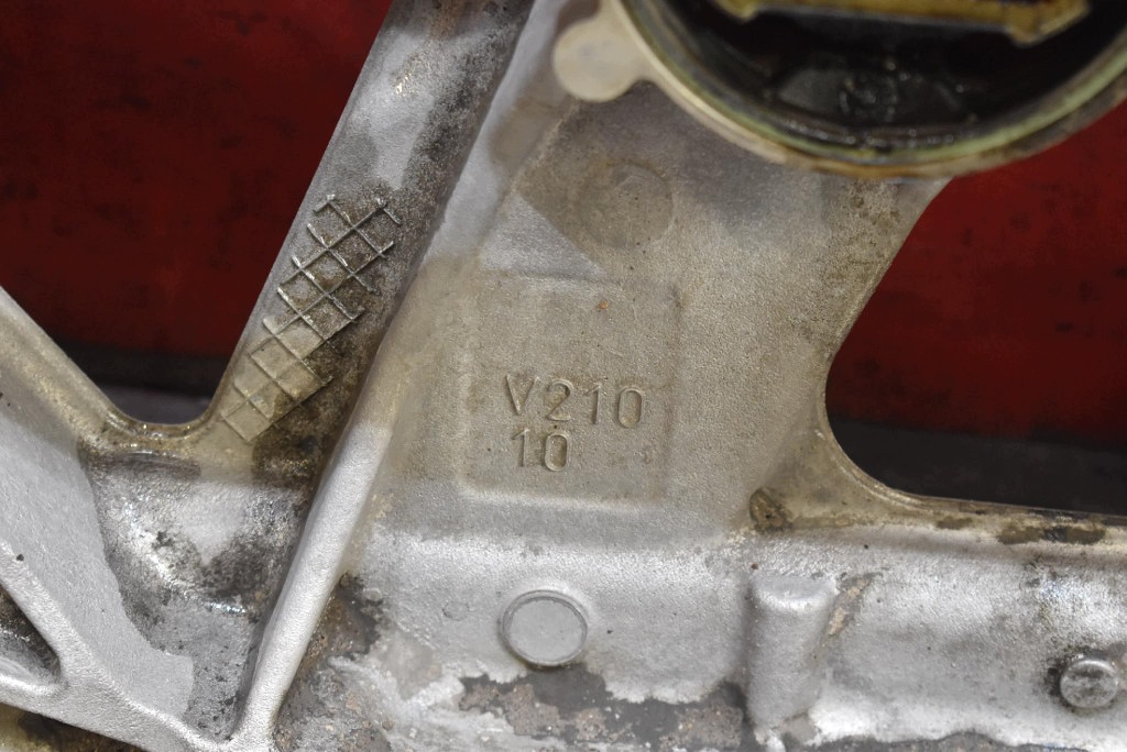 axle beam sider subframe axle beam front 3Q0199369E VW PASSAT B8 2.0 TSI 220 KM 14