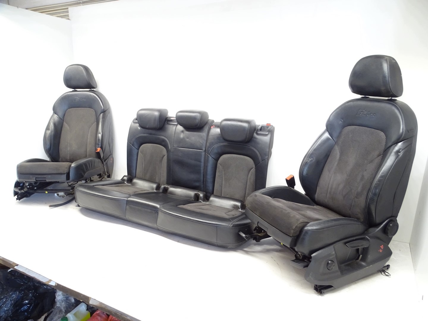 Sitze Sitz vorne Sitz heck KOMPLET Halbleder AUDI Q3 8U S-LINE