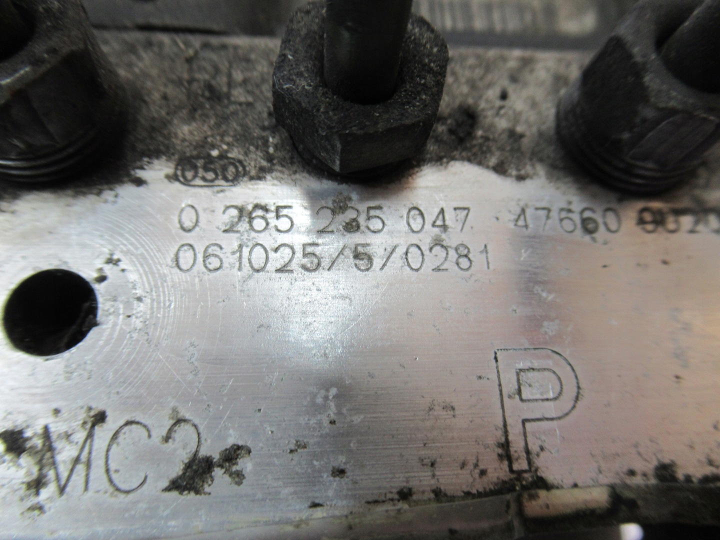 pump ABS 0265235047 NISSAN NOTE E11