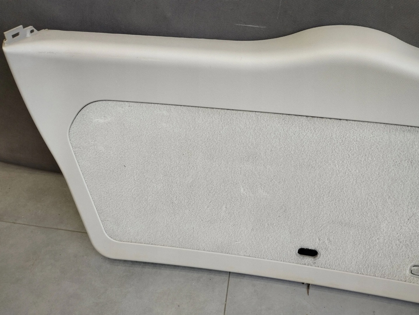 Mercedes ML W164 upholstery bonnet rear part A1647401770