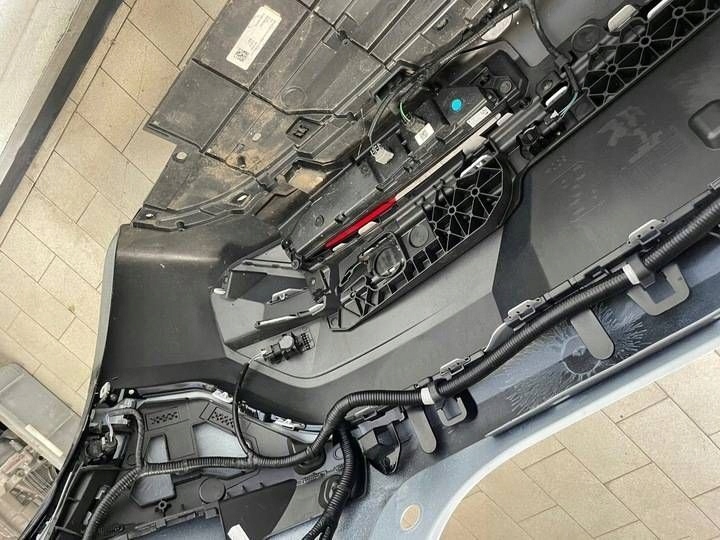 bumper rear part RENAULT MEGANE V E-TECH 6PDC KAMERA BIXUF STAN as new