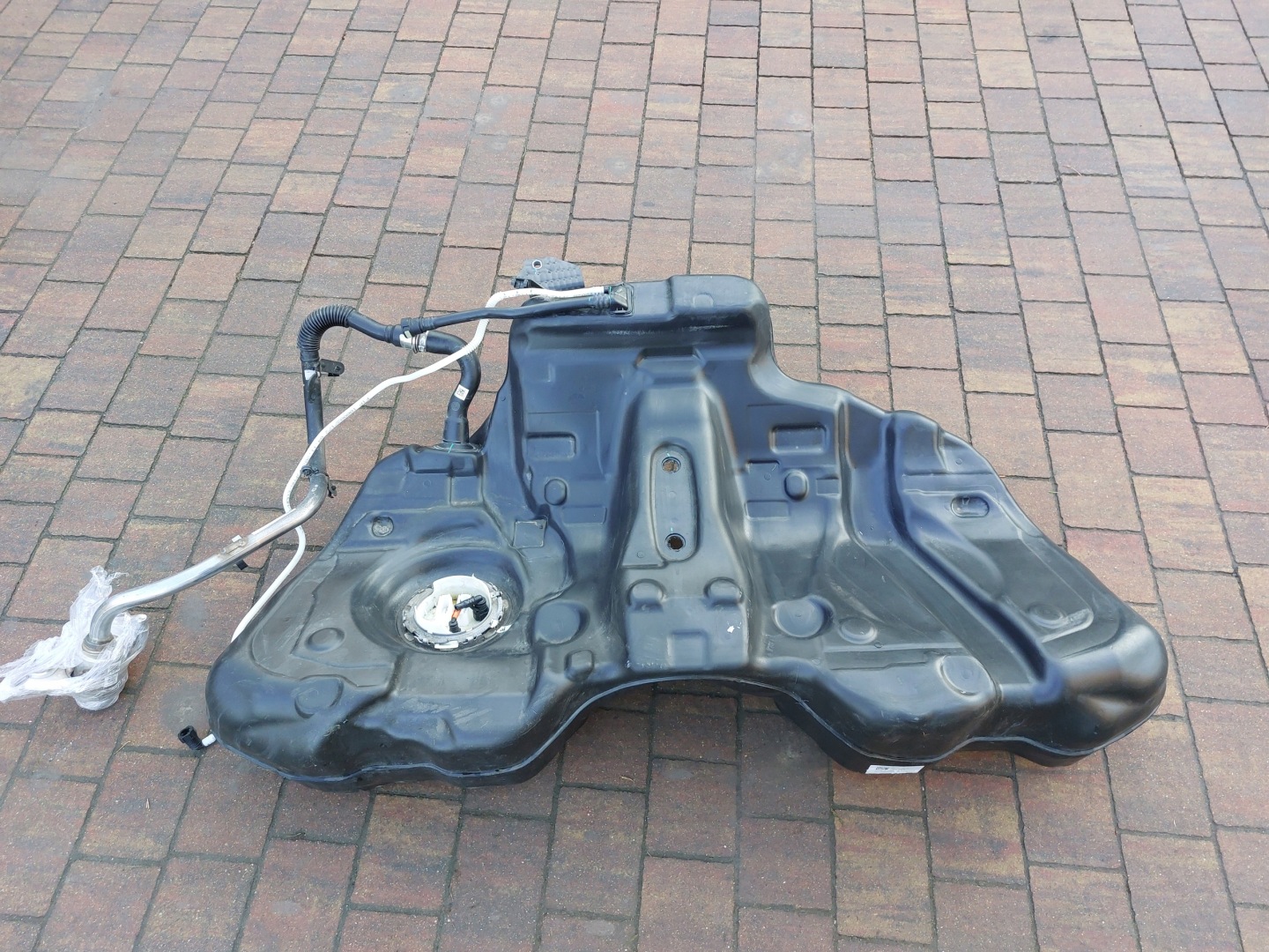 tank BENTLEY CONTINENTAL GT SPEED 6.0 W12 21r 975201021AG