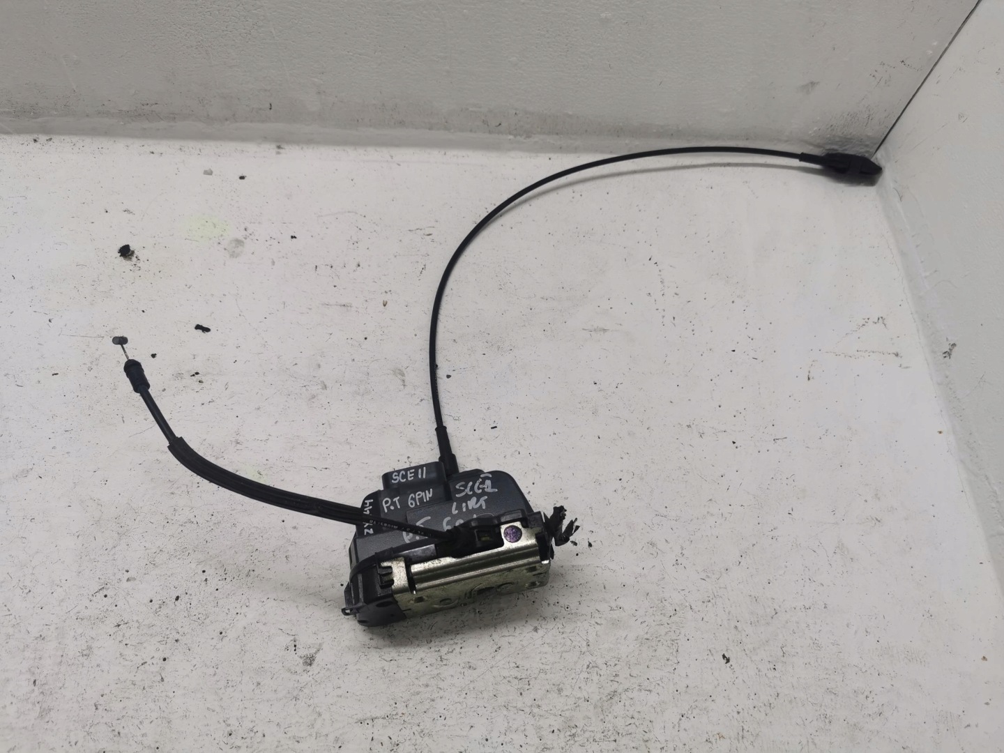 lock door right rear part RENAULT SCENIC II 6 PIN
