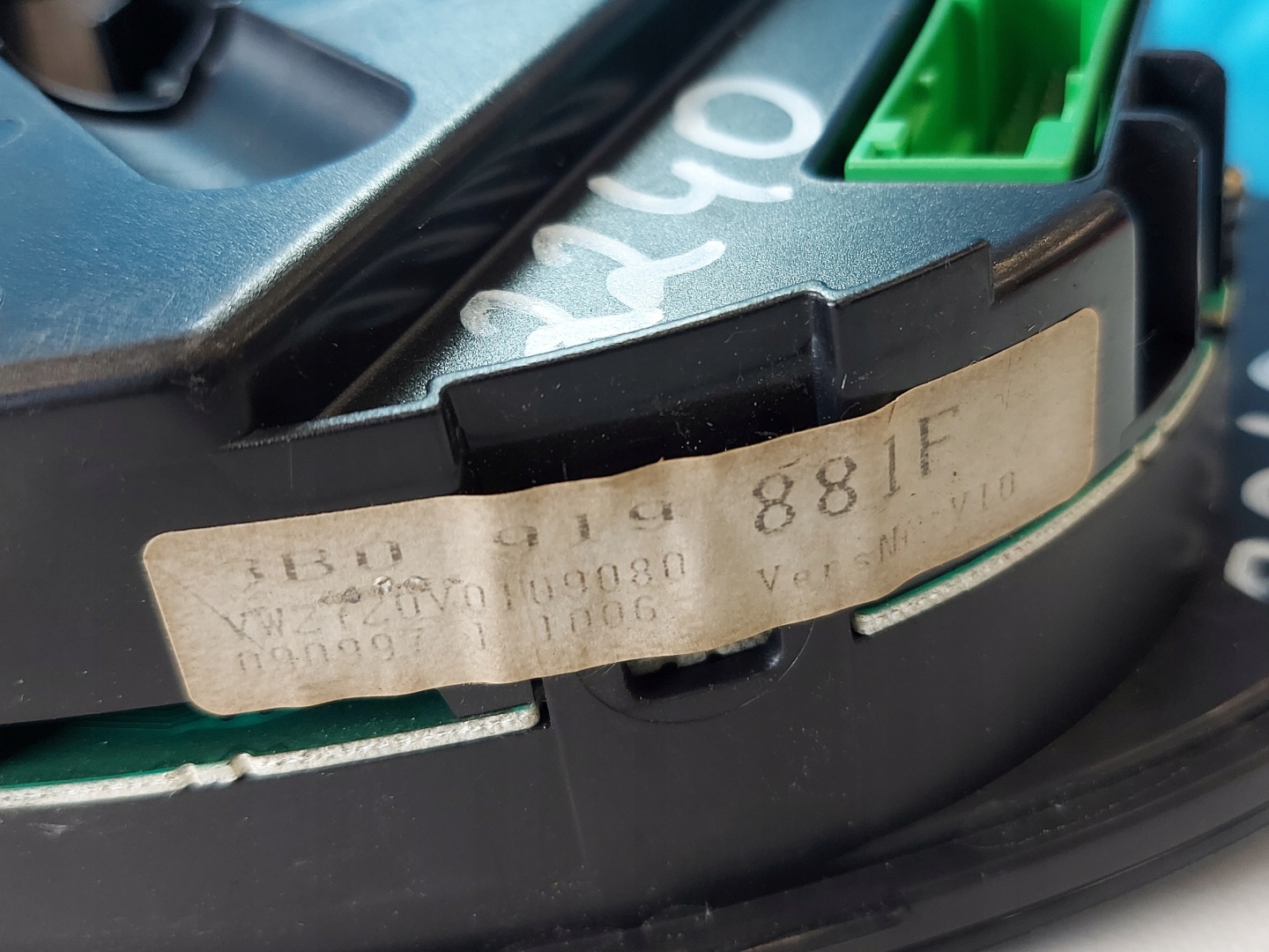 dials clock PASSAT B5 1.8 T 3B0919881F