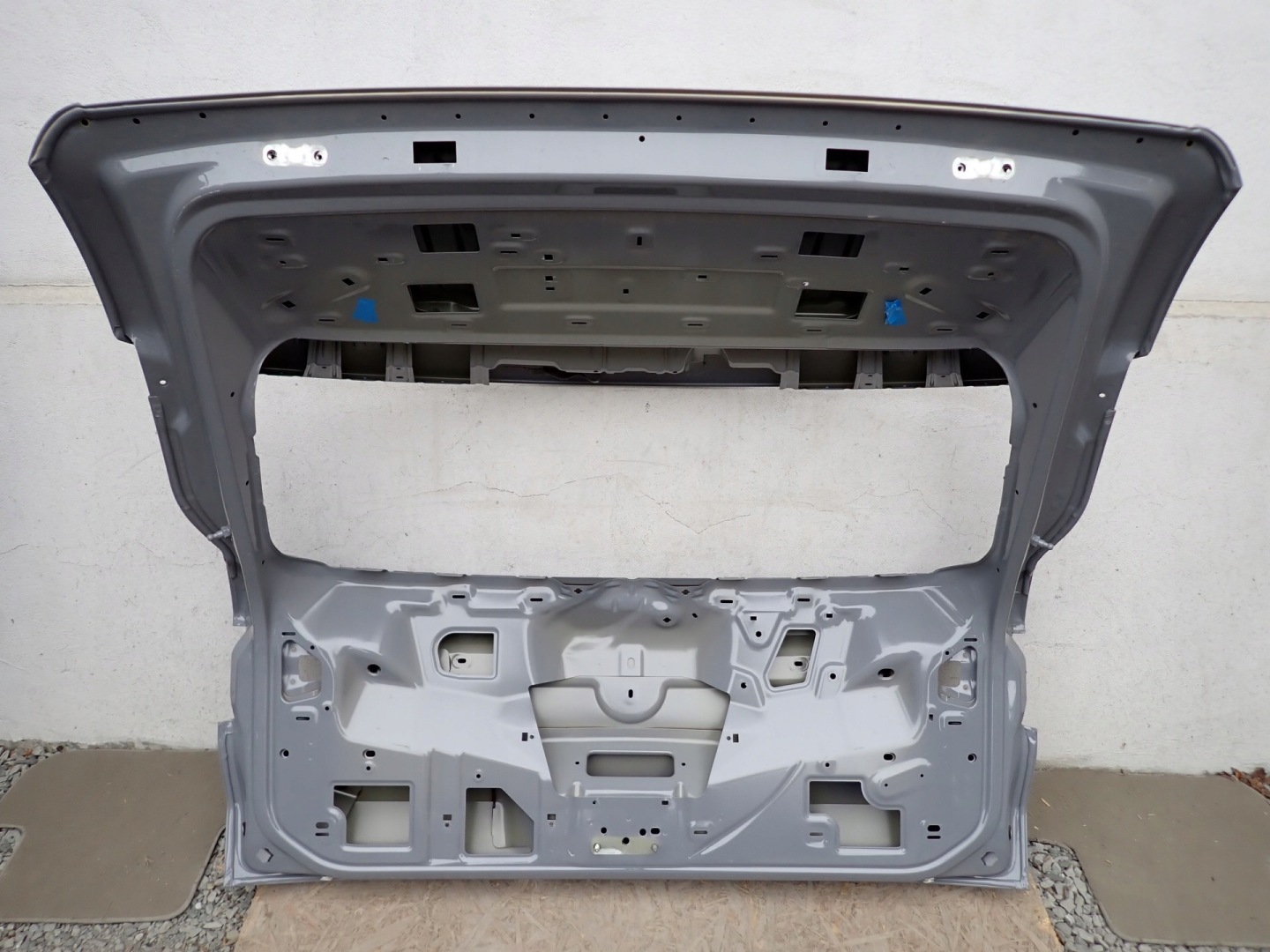 boot door cover boot rear VW ID4 ID.4 E21 2020- 11A827025A