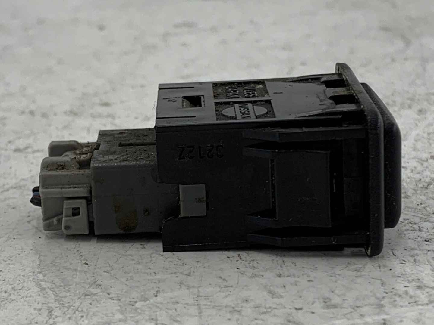 NISSAN ALMERA TINO button switch ESP