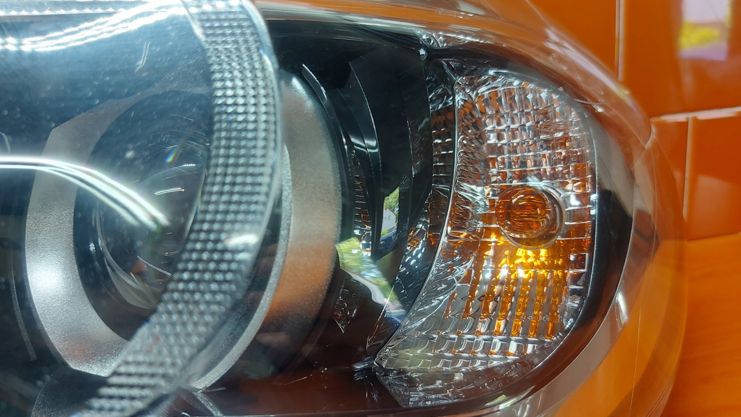 REFLEKTOR light left left front TOYOTA HILUX VIII 15-20