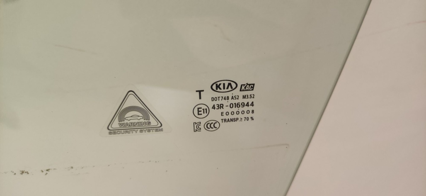 KIA STONIC window door left front front PRZEDNICH of left 17-21