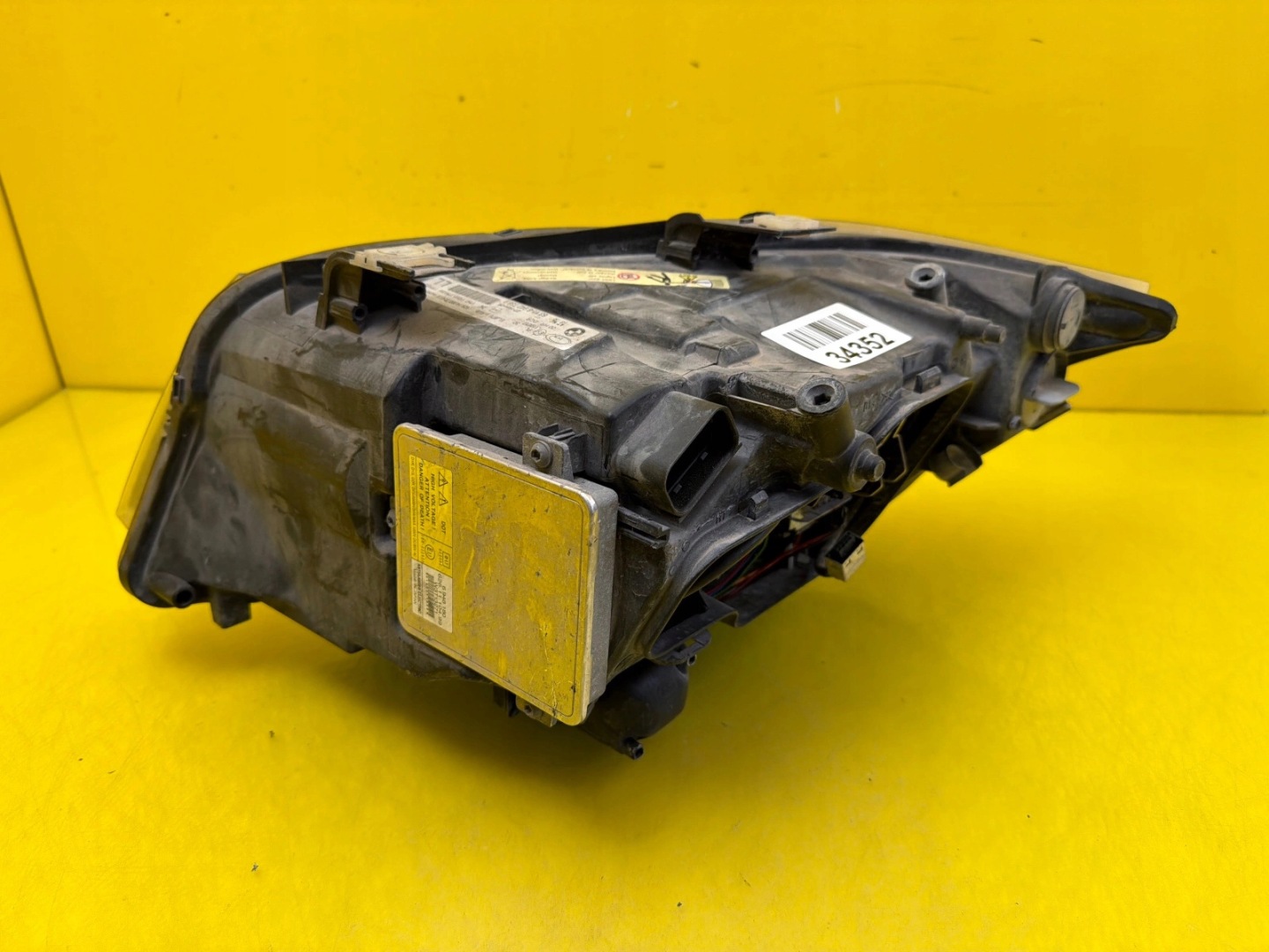 light right Bmw 3 E90 E91 2005-2008 Bi-Xenon non-setting 6942738