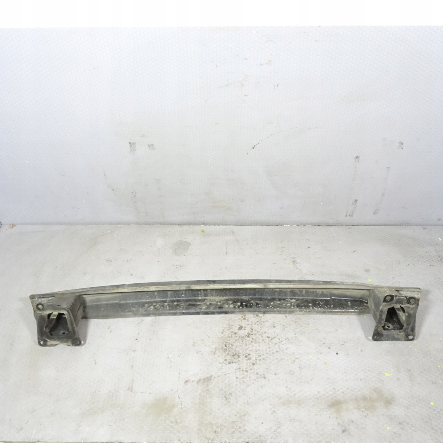 VW PASSAT B6 KOMBI bumper support rear part