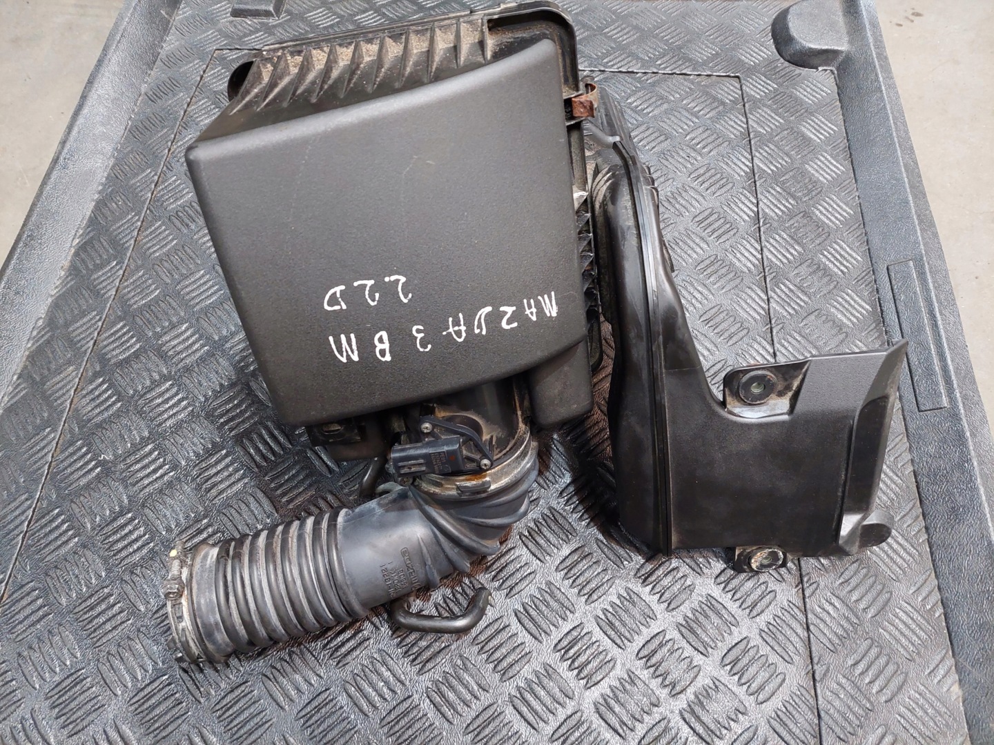 Gehäuse filter POWIETRZ MAZDA 3 III BM 2.2 D