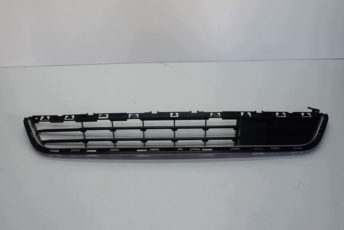 FORD MONDEO MK5 V 14- grid central front DS73-17B968-L