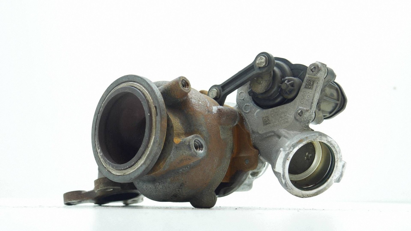 turbo SEAT ARONA 1.0 TSI 05C145704