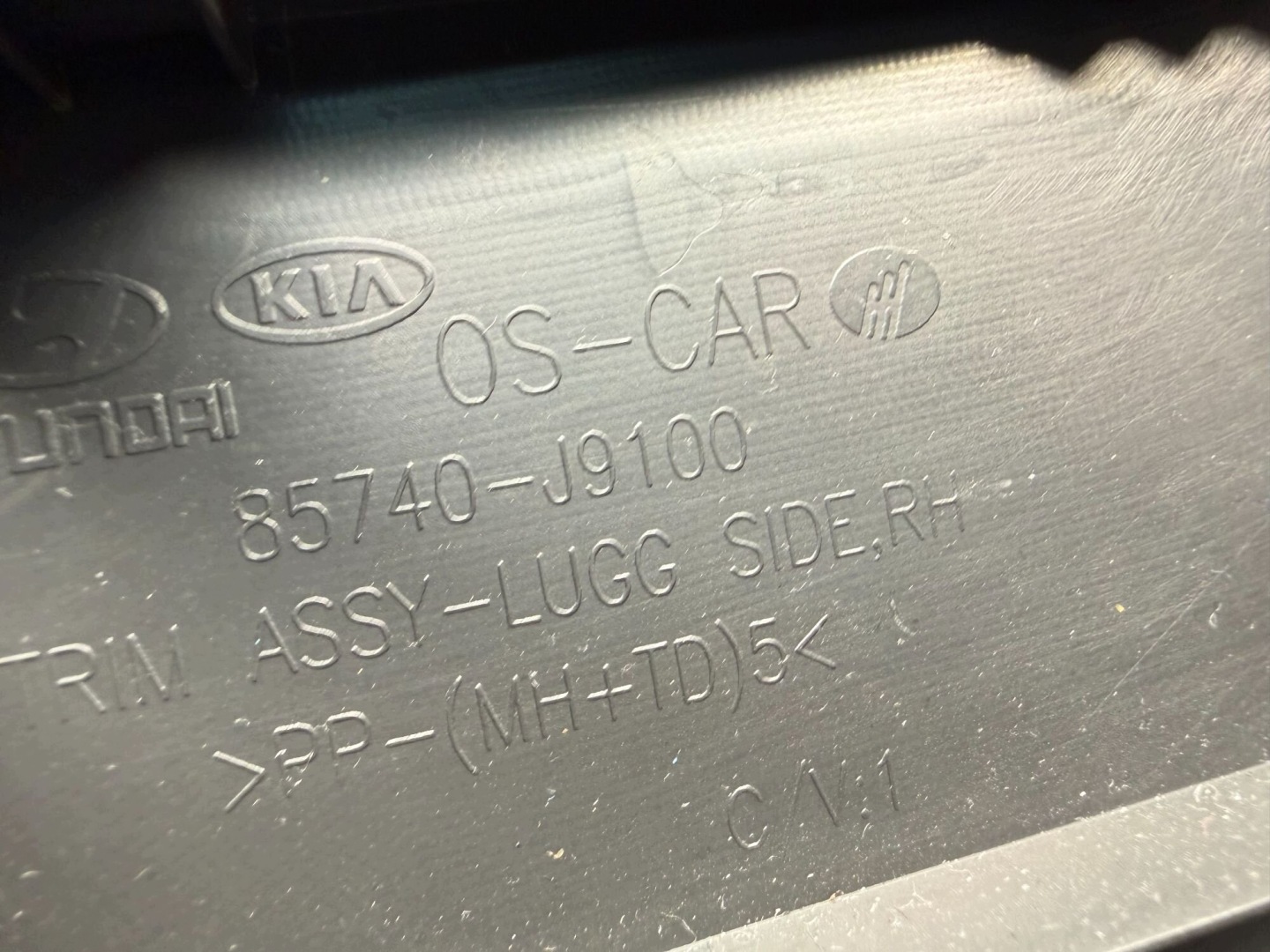 boot upholstery right HYUNDAI KONA 85740-J9100 2017