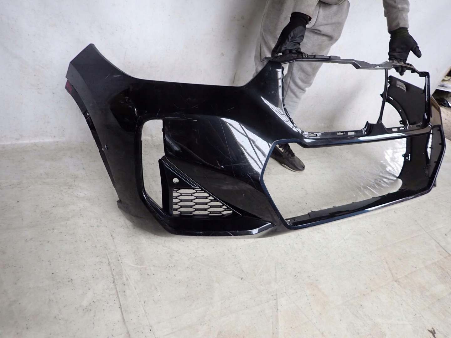 BMW X1 III U11 m-packet 22- bumper front front PDC 9881907