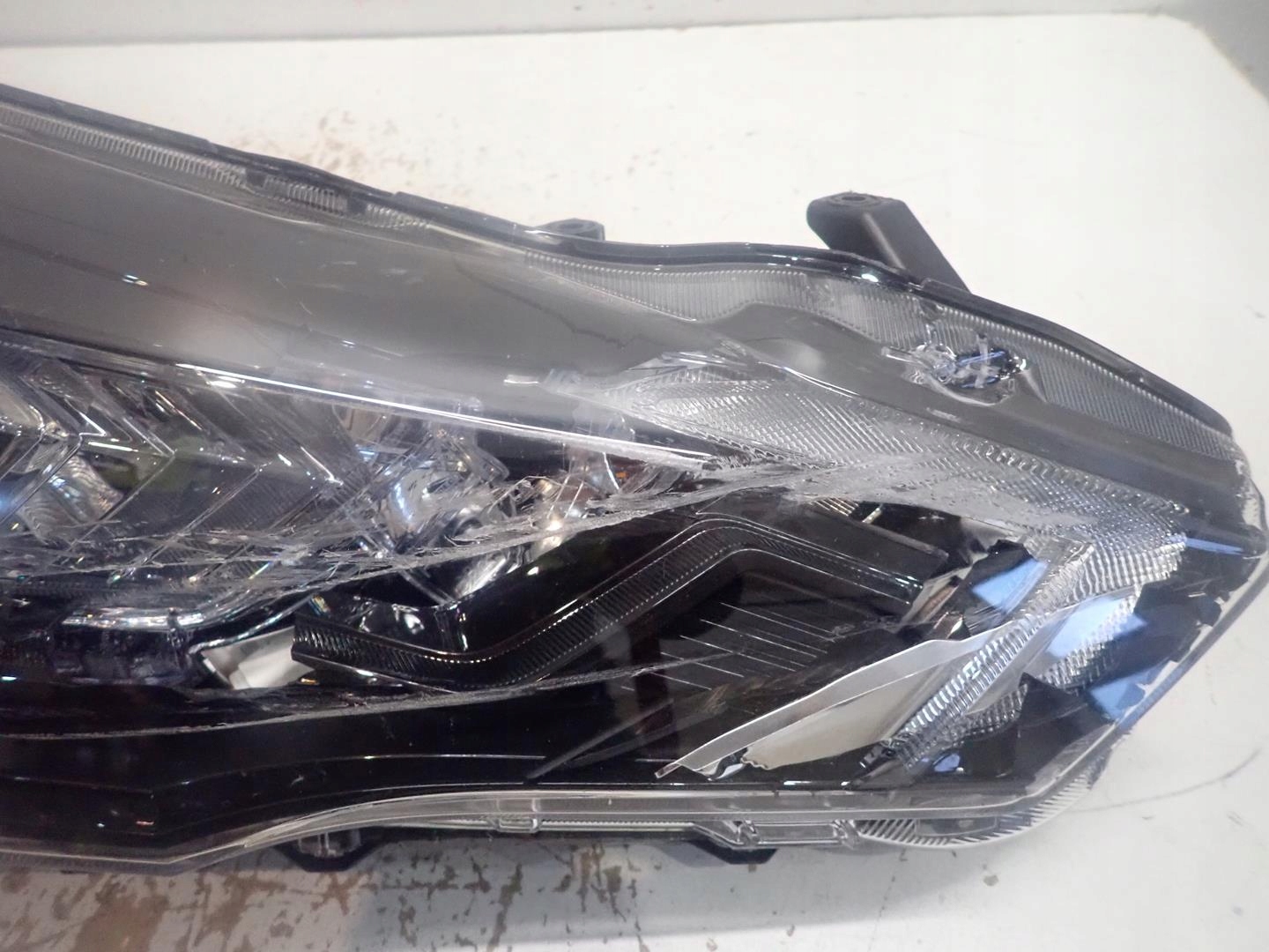 light front right NISSAN MICRA K14 2017- FULL LED