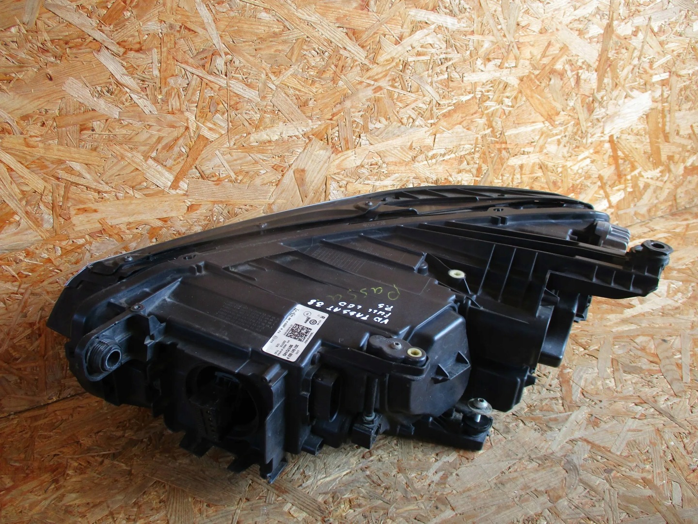 light front front right VW PASSAT B8 LIFT FULL LED
