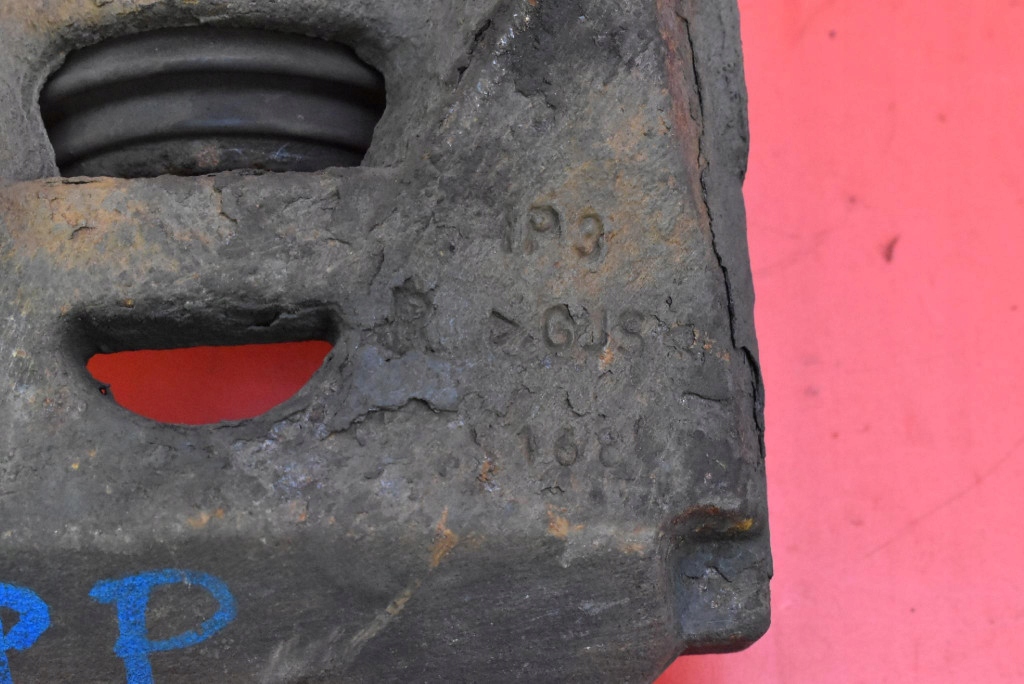 caliper brake right front CITROEN DS4 1 and 1.6 THP 156 KM 10-16
