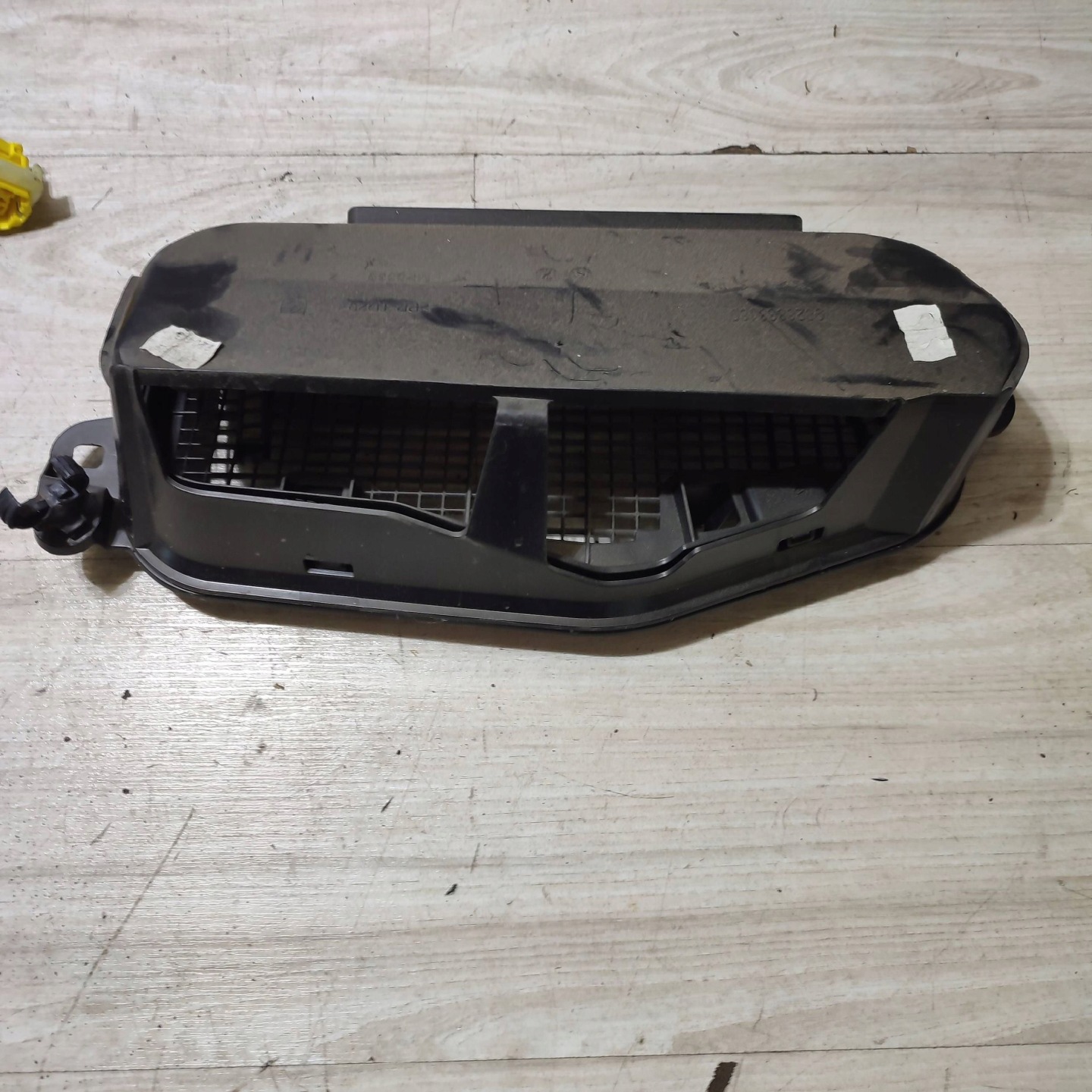 frame of a filter, cab Opel Corsa F 9826833180