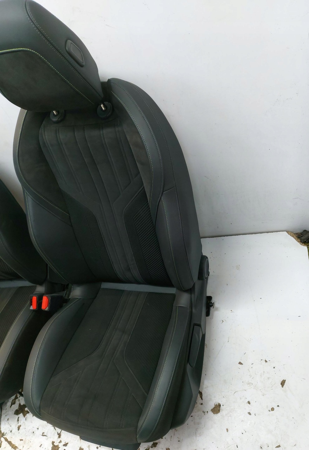 Peugeot 408 GT P54 KANAPY seats front rear part
