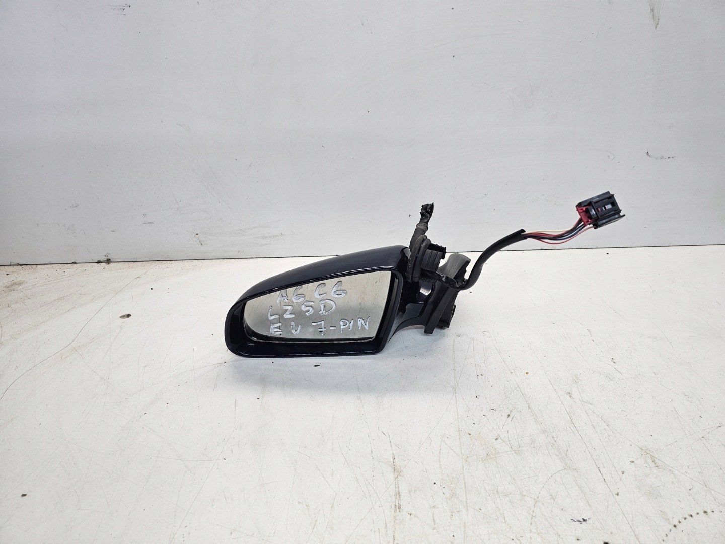 mirror left front AUDI A6 C6 LZ5D 7-PIN EUROPA