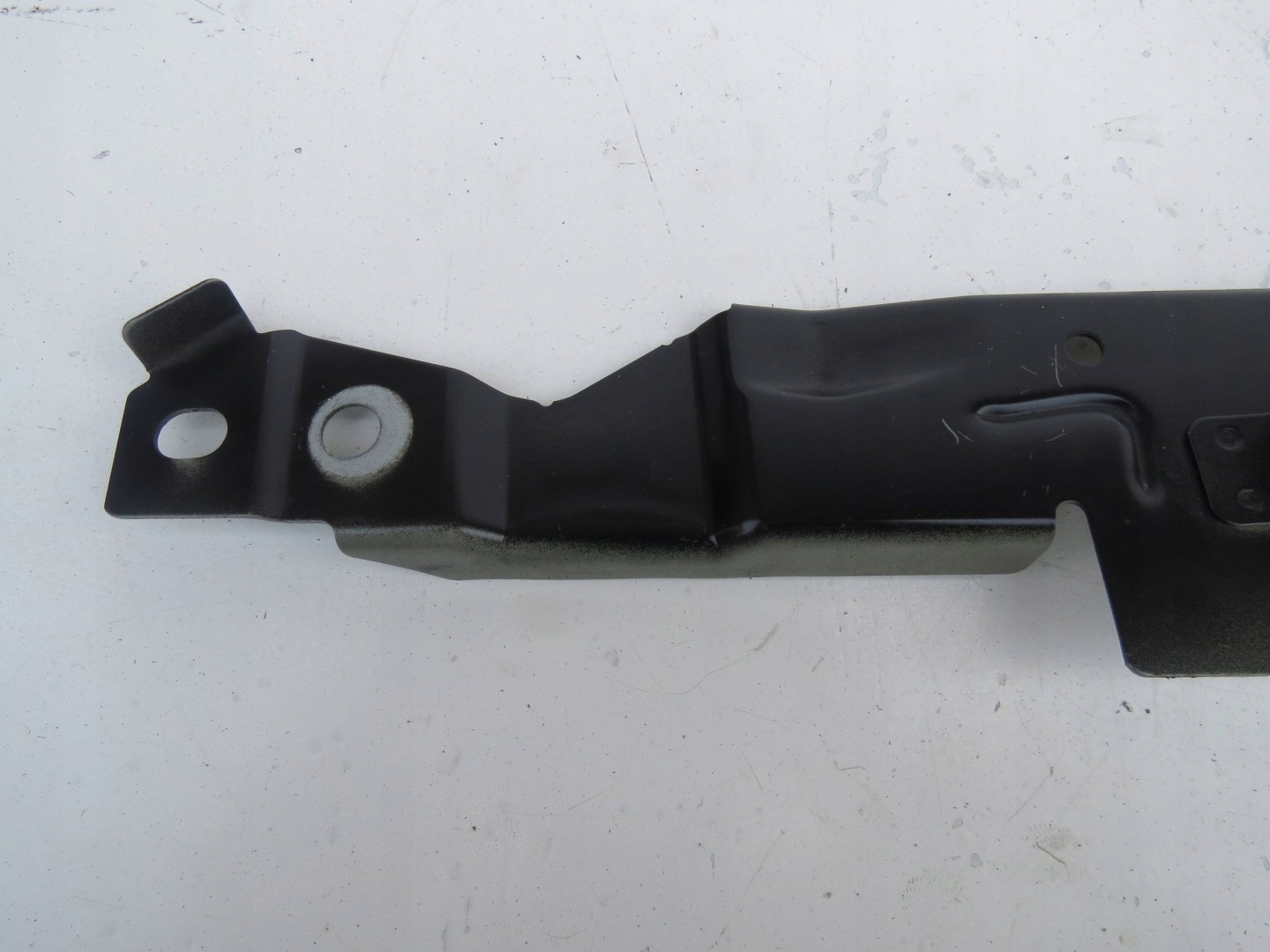 Poignée Support plaque Aile Gauche Avant VOLVO S90 2.0 V90