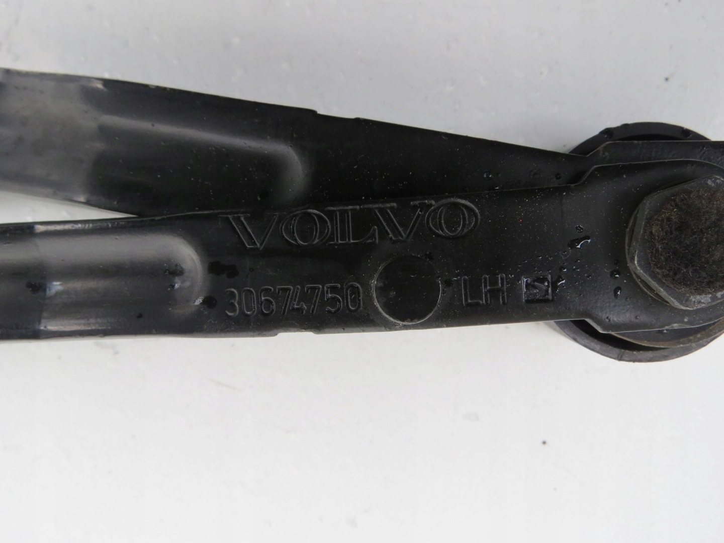 hinge bonnet boot VOLVO XC90 30674750