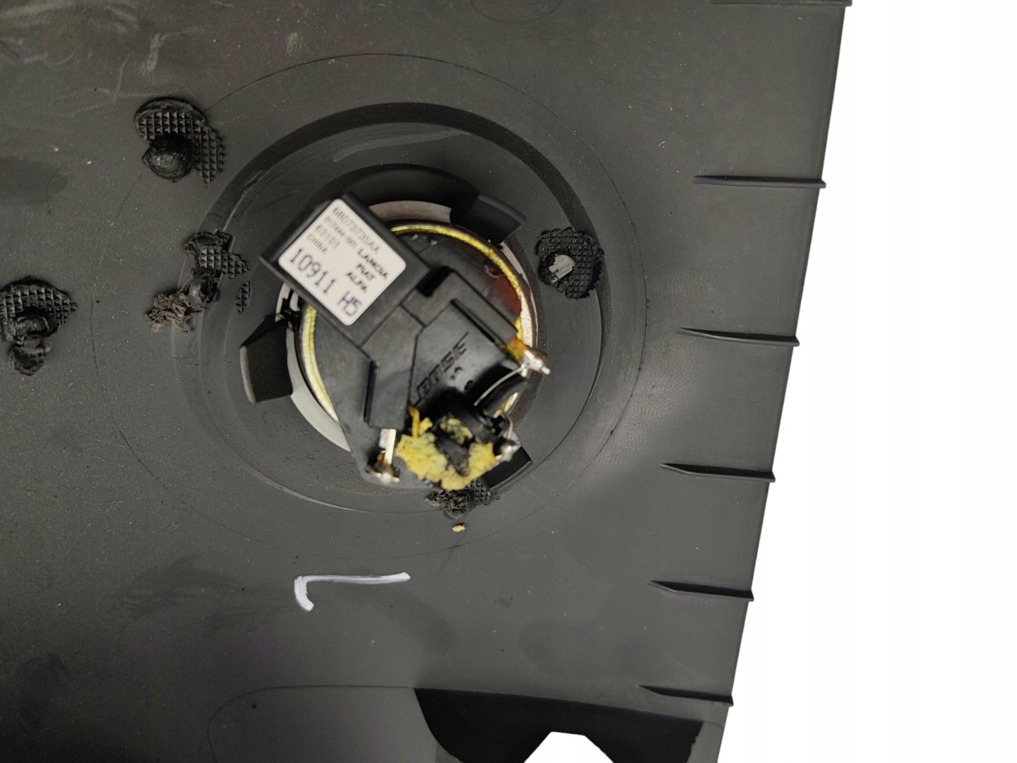 speaker left front FIAT 500 (2007-2015)