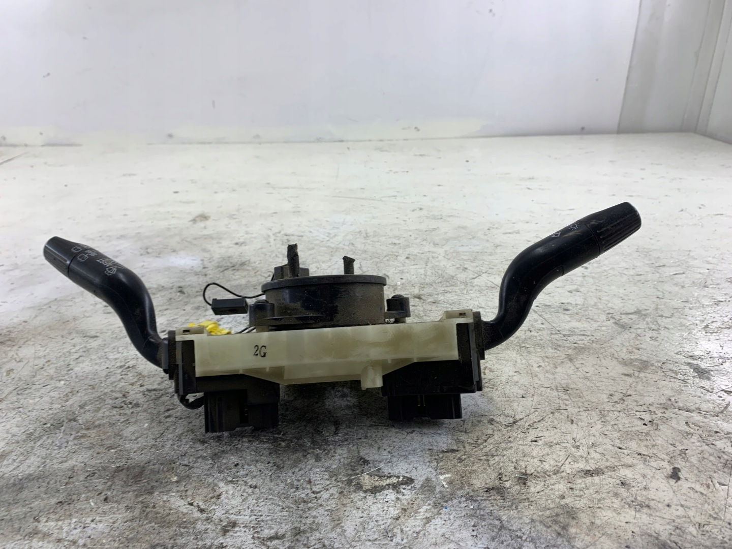 HONDA HR-V and steering wheel levers and controls ring