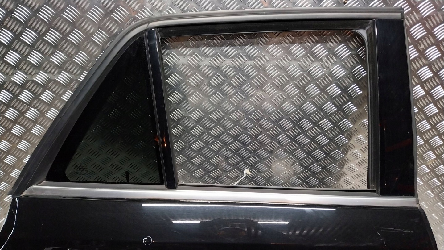 Tür heck rechts MERCEDES ML W166 11