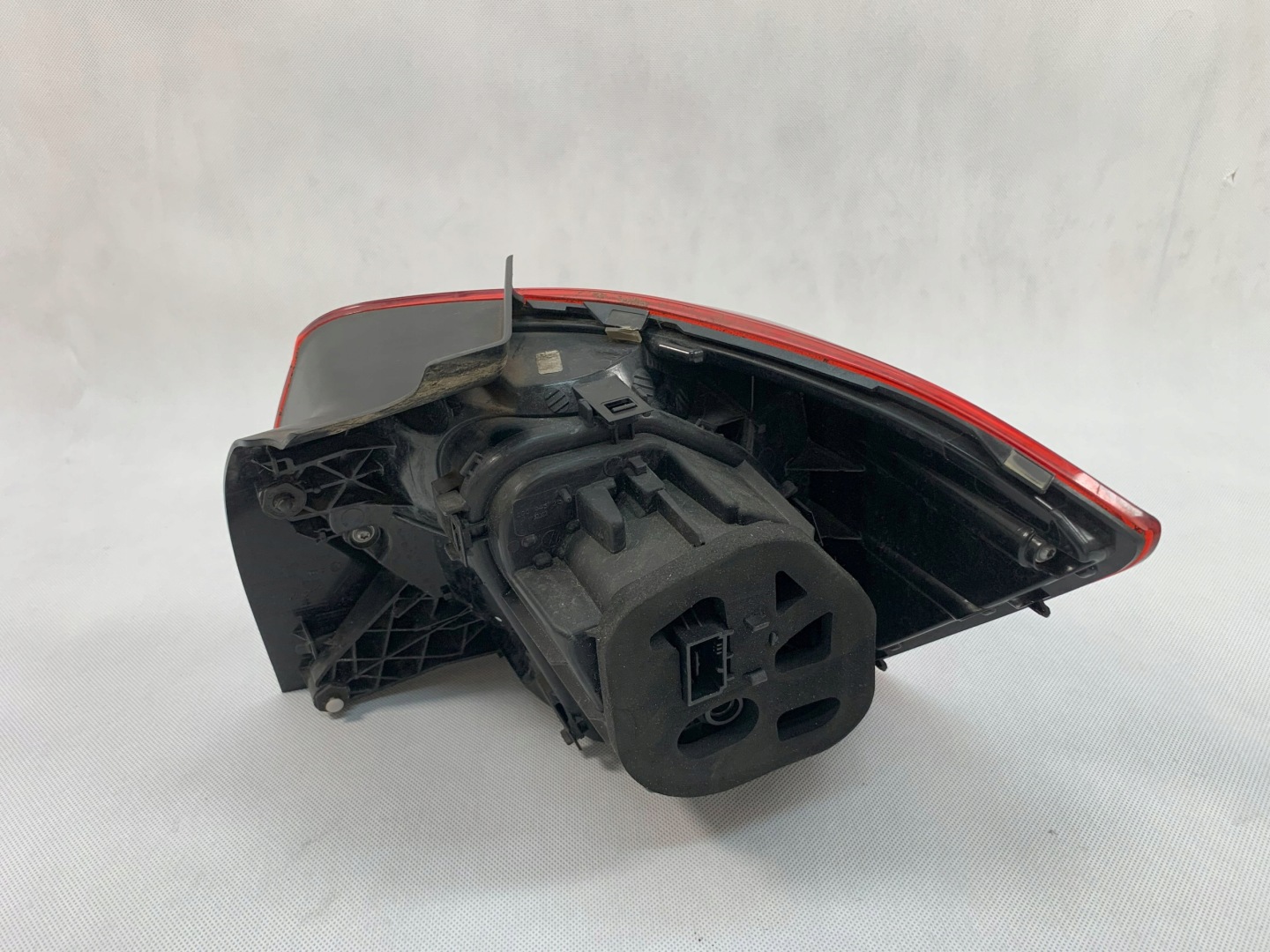 light left rear Volkswagen VW Polo 17r 2017 2G0945095B 06.25