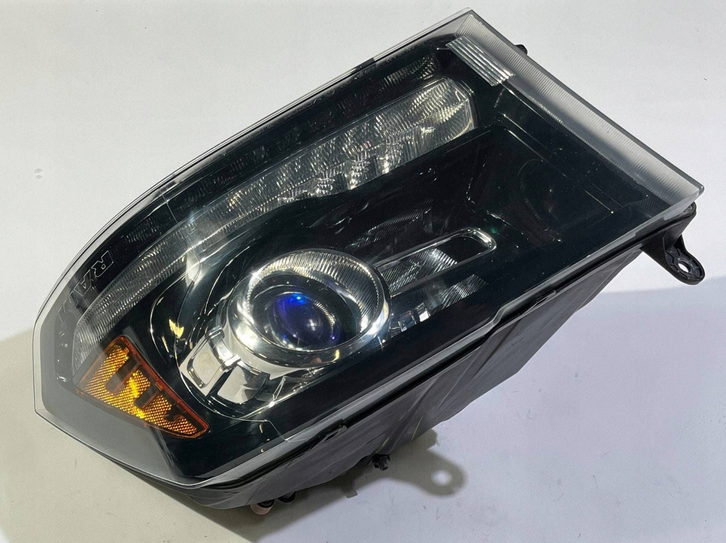 Reflektor light left black lens original Dodge RAM 1500 2013