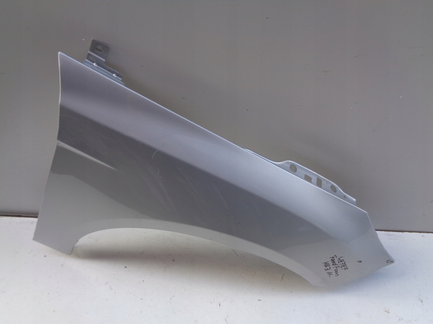 fender right front FORD FOCUS MK3 11- NR 48787