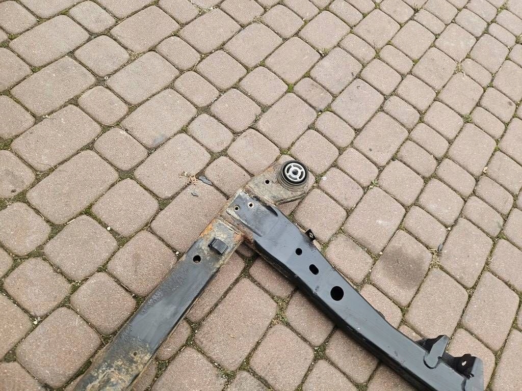 axle beam subframe axle beam sususpension of the engine front Opel Insignia A