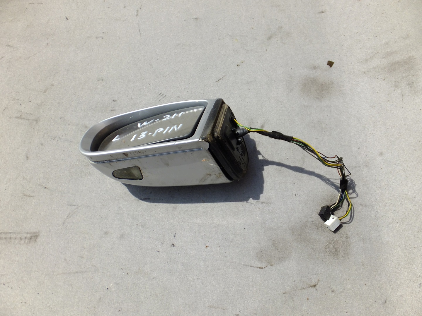 mirror left 13 PIN mercedes w211 2004r EUROPA