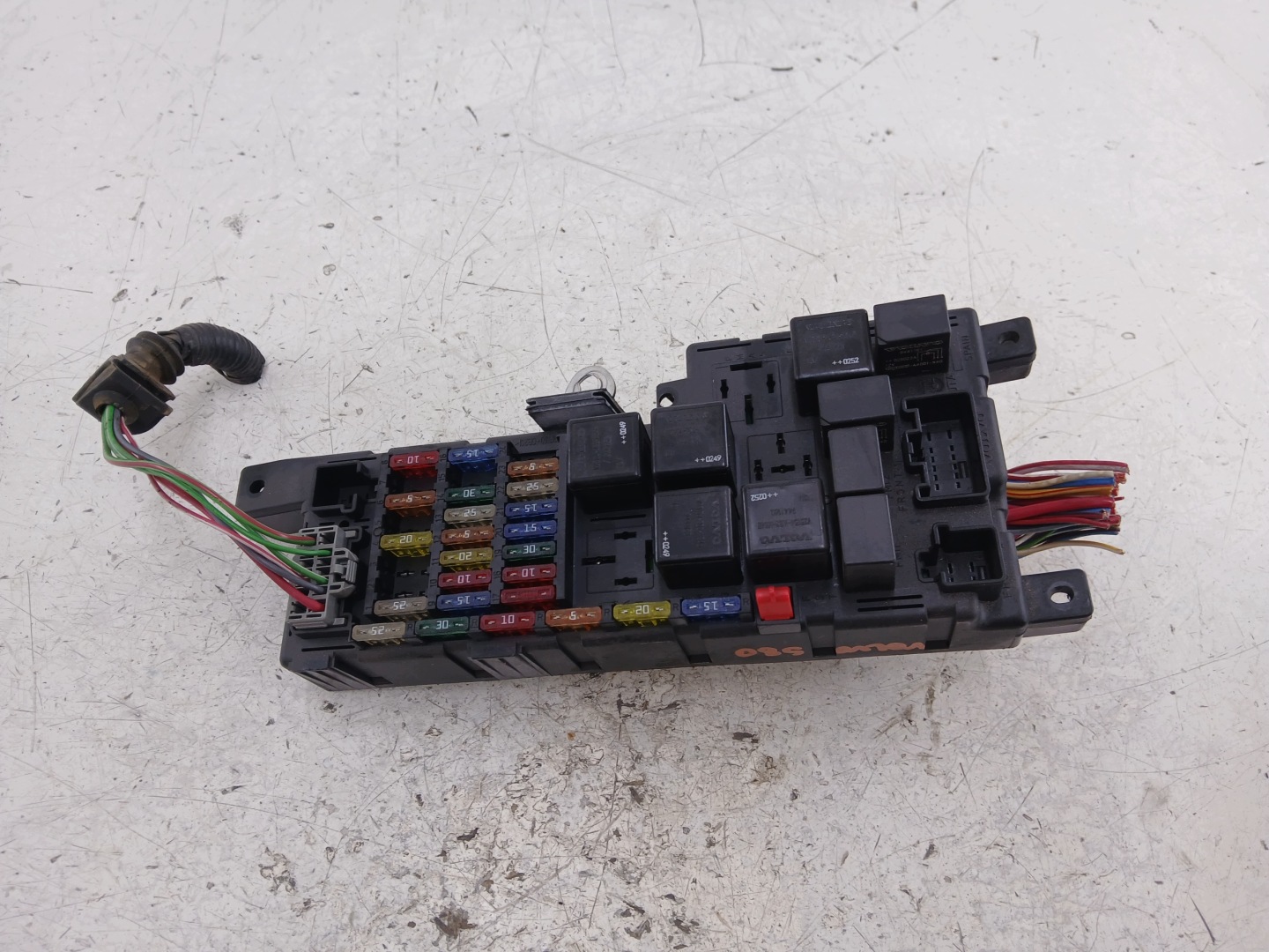 VOLVO S80 et S60 V70 II 2.4 D Module fusibles