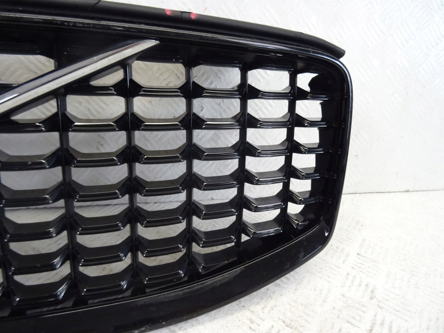 grill grille front front VOLVO XC60 II LIFT R-design 32133812