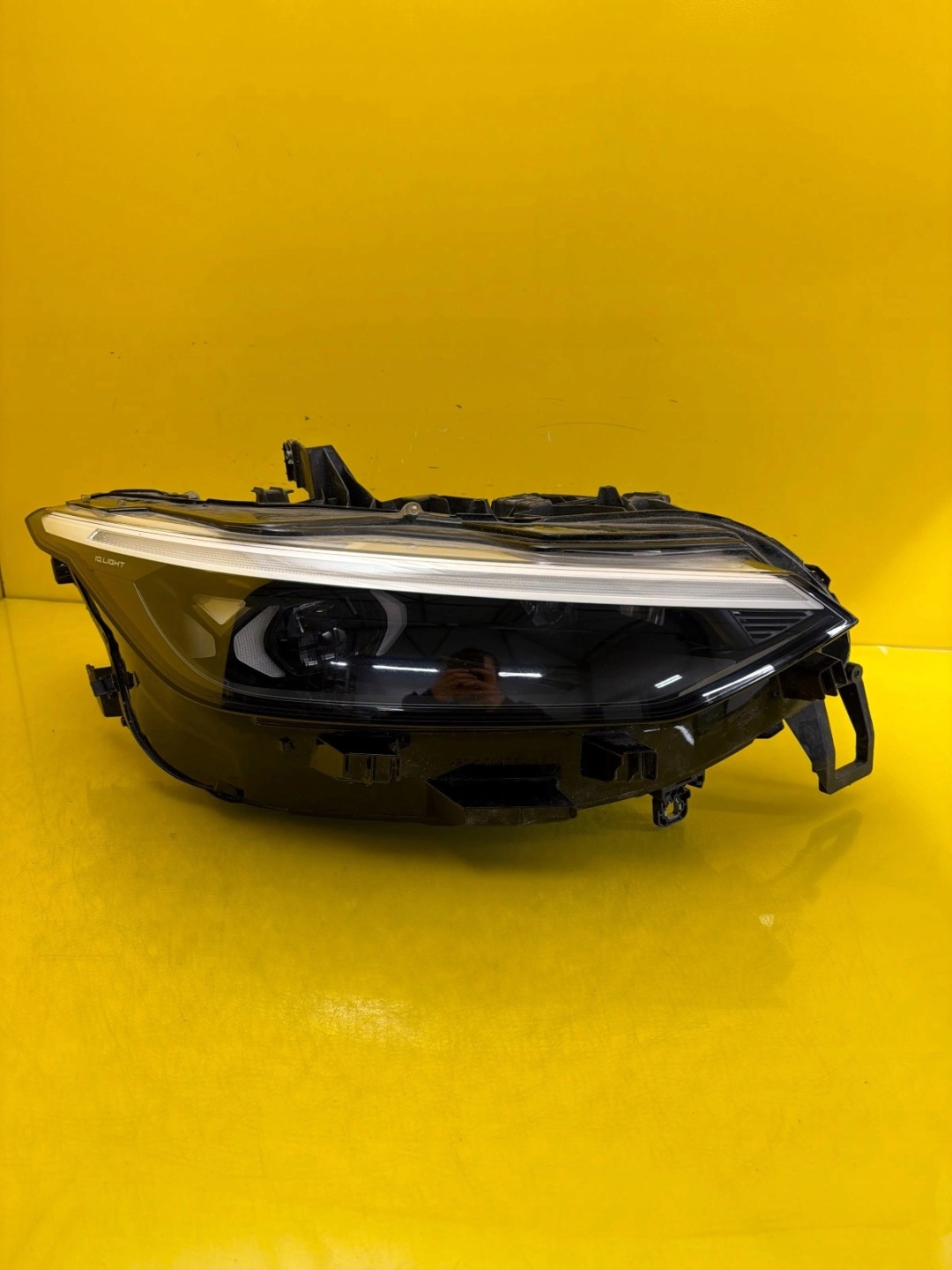 light right front VW ID7 ID.7 Full Led IQ Light 14B941036B