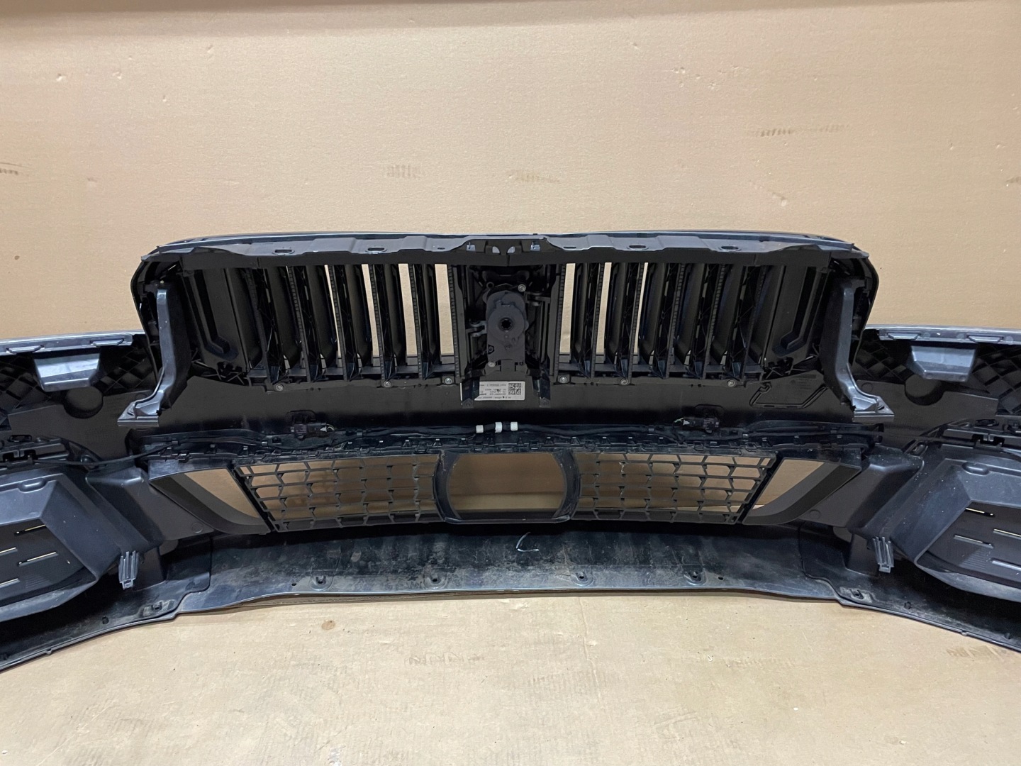 bumper front 6 x PDC RADAR m-packet BMW 5 G30 G31 LCI C2Y IDEAL