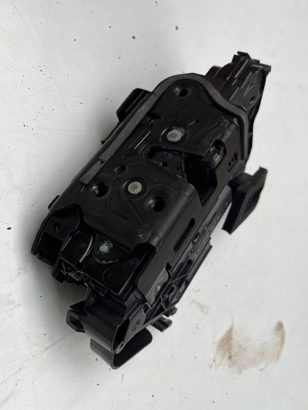 VOLKSWAGEN SEAT SKODA lock door left front 5TB837015B @M