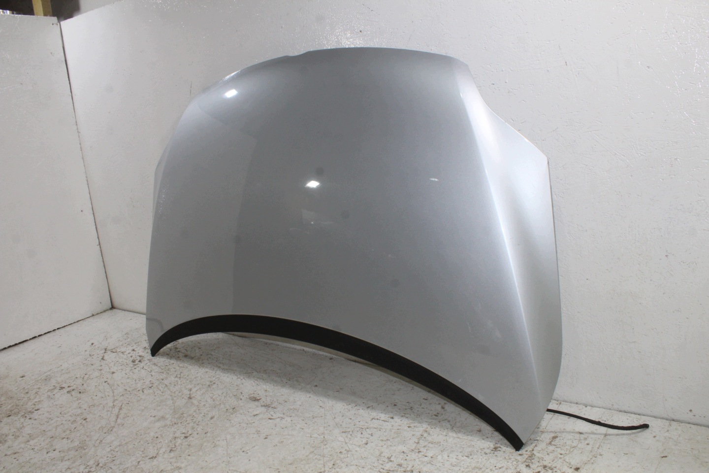 VW Golf V Positif Capot