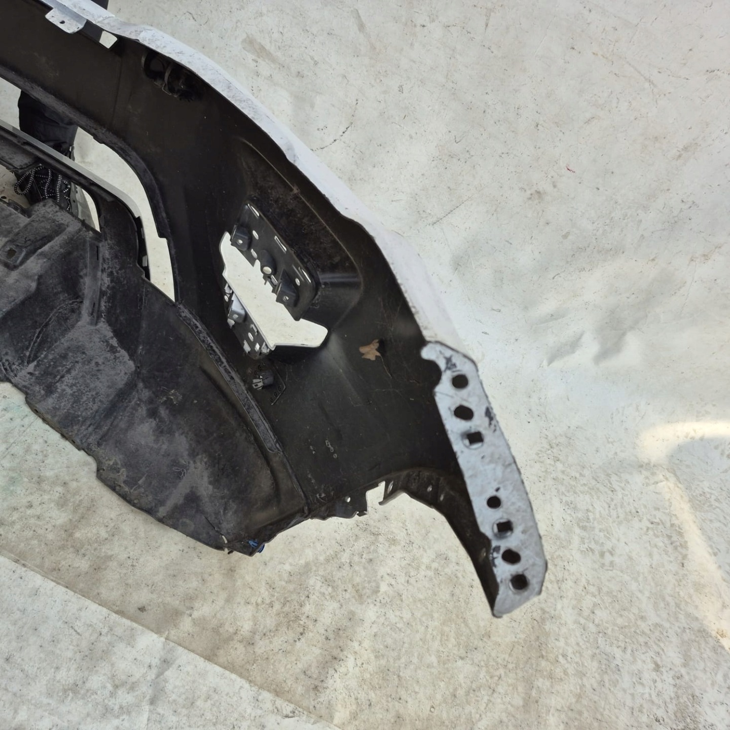 RANGE ROVER EVOQUE and 1 DYNAMIC 11-15 bumper front front washer PDC